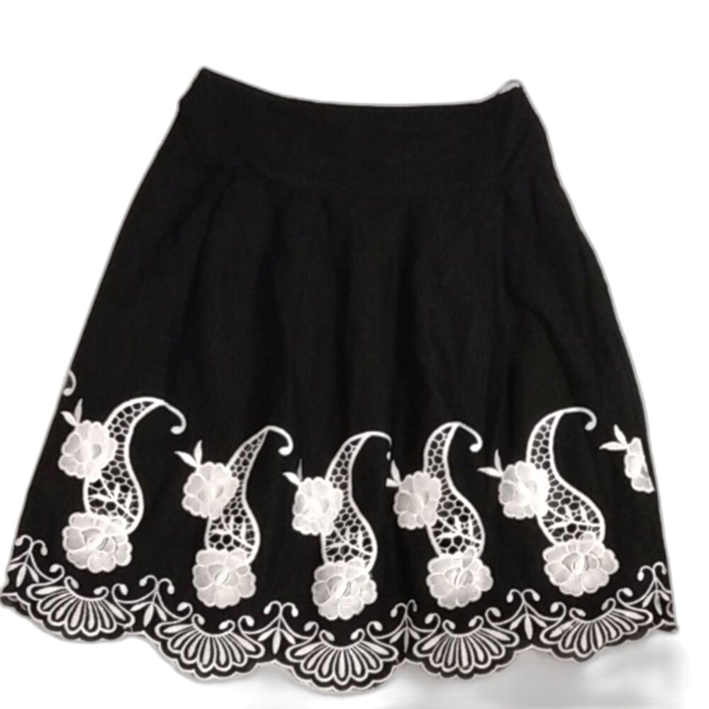 Mint Green Black, White Floral Embroidered 100% Cotton A line skirt size L